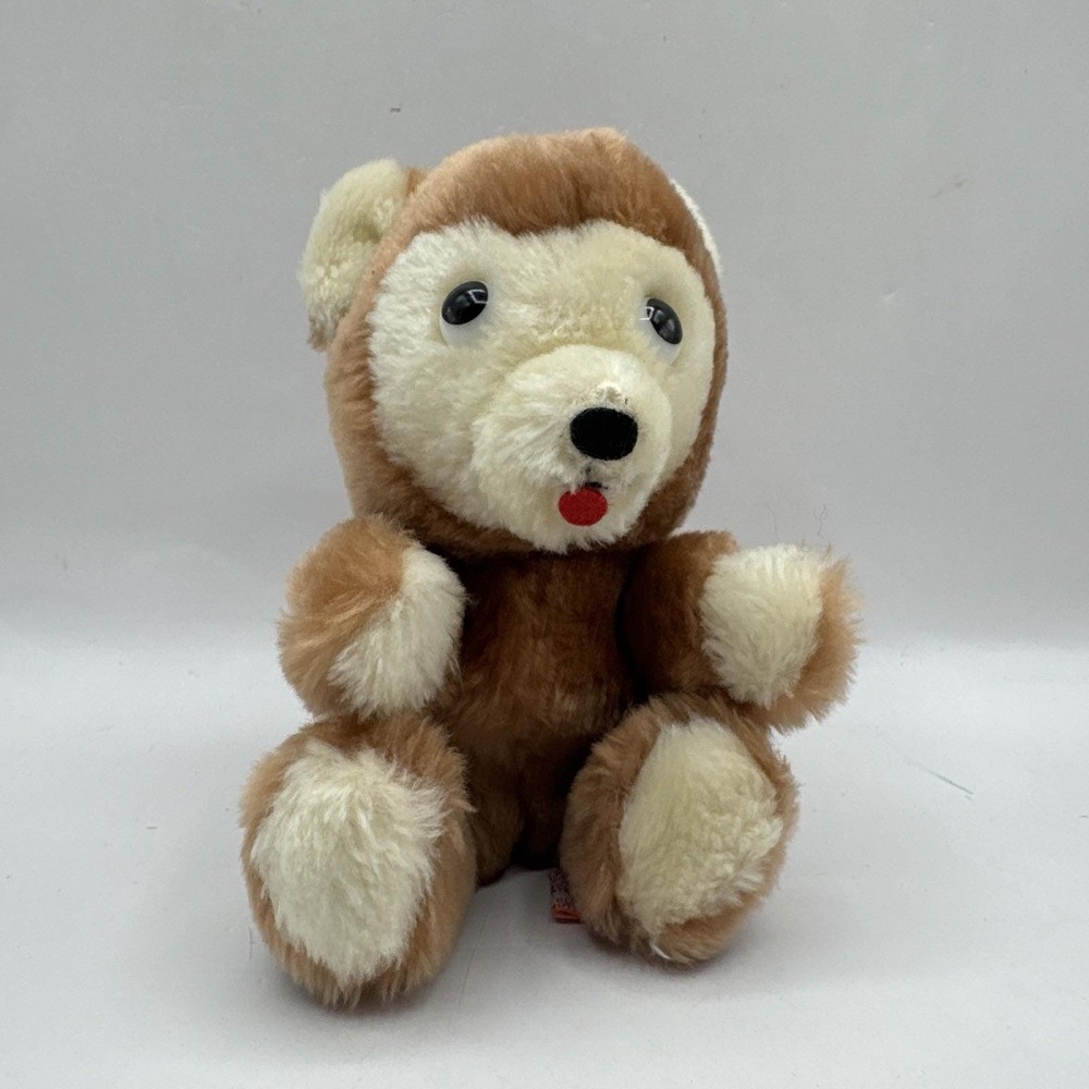 Vintage R. Dakin Honey Cub Teddy Bear Stuffed Animal Plush 6" 1975 Nut Shell